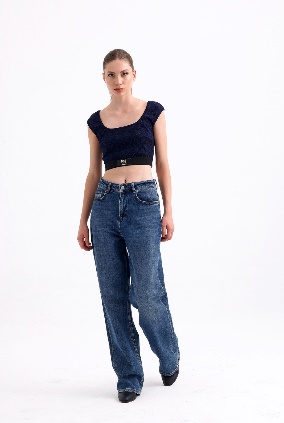 Woman Casual Crop Top