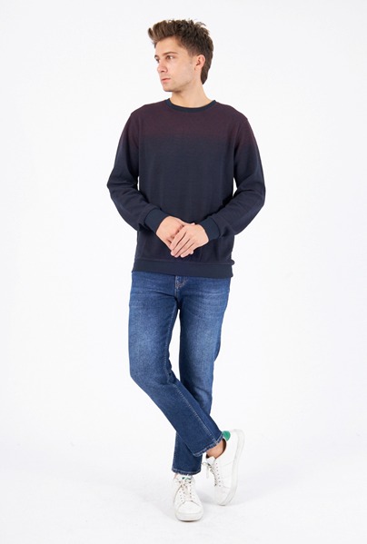 Woven  Round Neck  Shirt  Navy- Burgundy