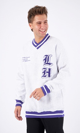 Embroidery V Neck Sweat Top