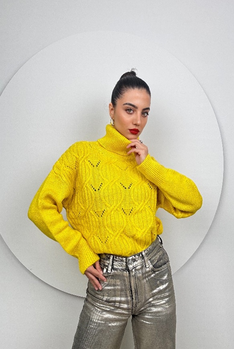 Roll On Neck yellow knitted  Long Sleeve top
